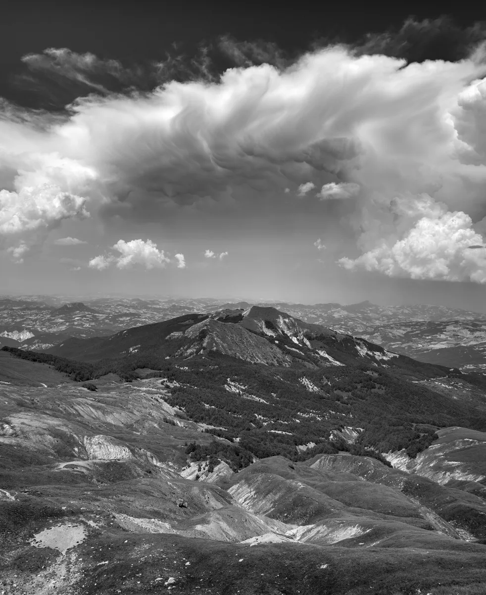 Paesaggio del Monte Prampa nell’Appennino reggiano