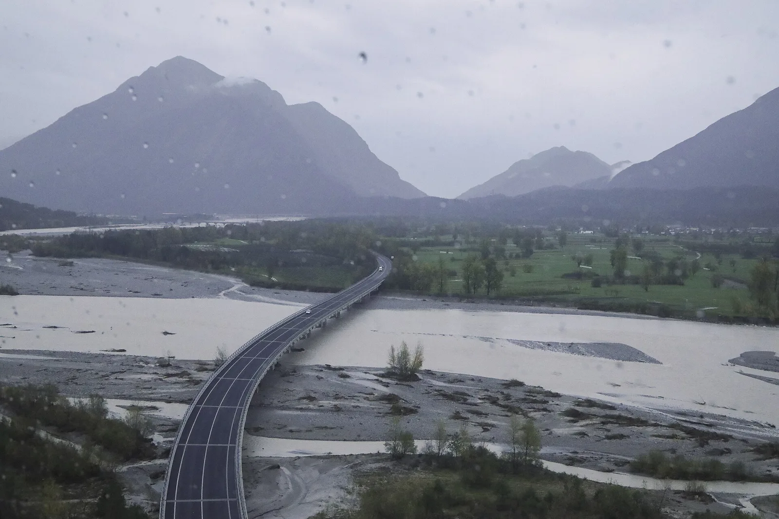 Paesaggio alpino della Carnia in Friuli-Venezia Giulia