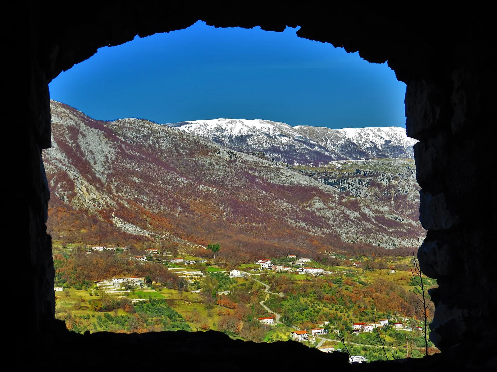 Massiccio del Matese osservato da Cusano Mutri