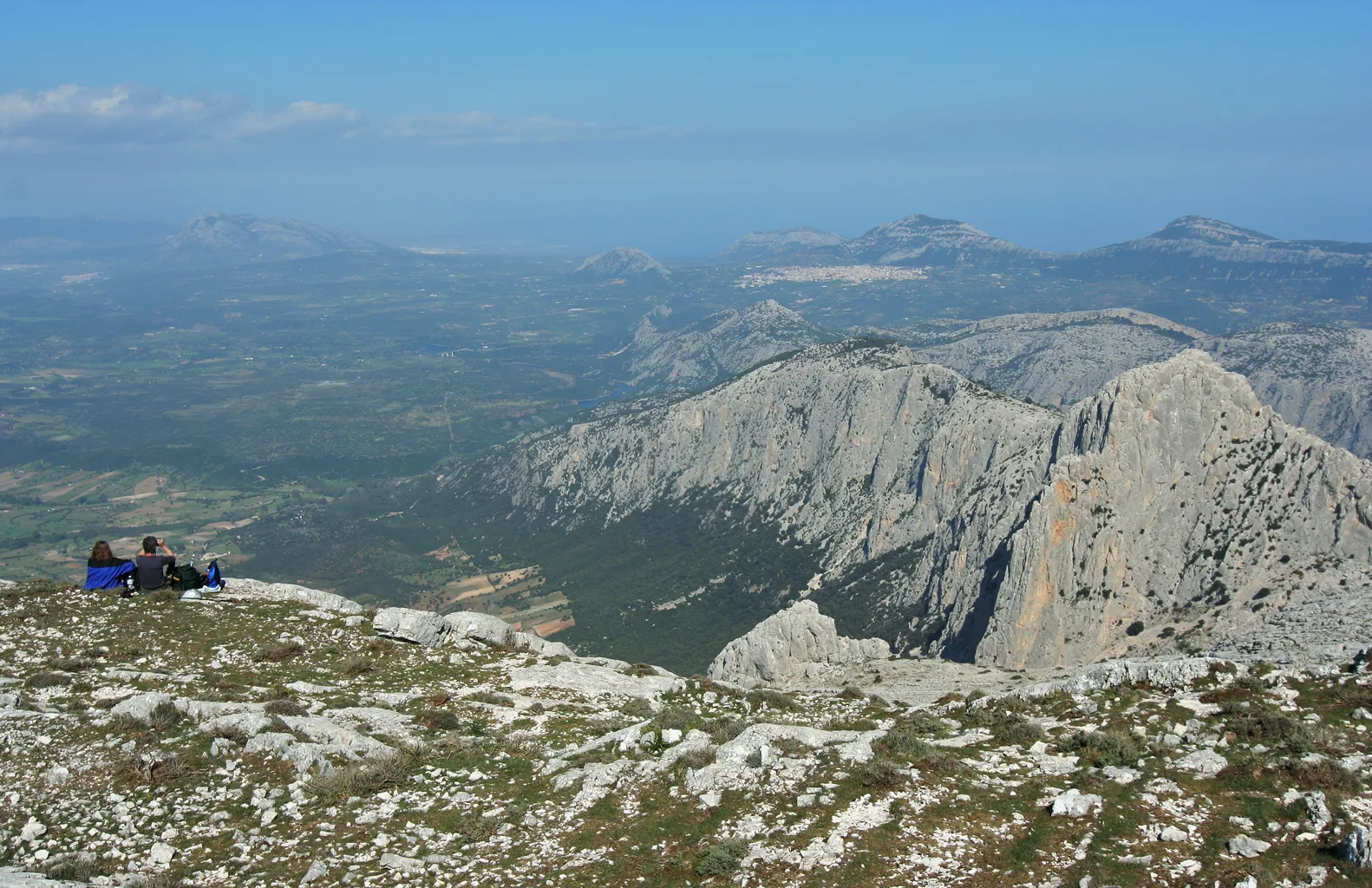 Dorsali calcaree e boschi del Supramonte sardo
